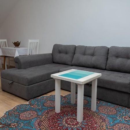 Central Apartment 科尼茨 外观 照片