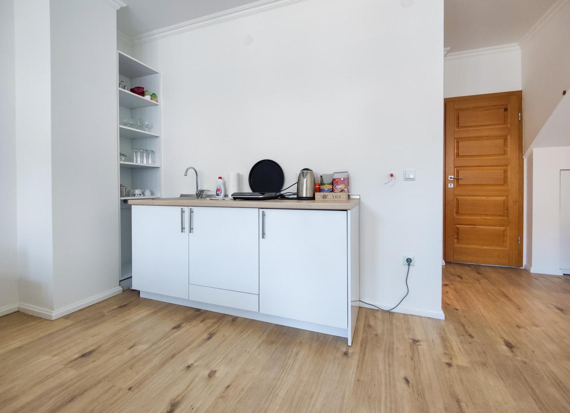 Central Apartment 科尼茨 外观 照片
